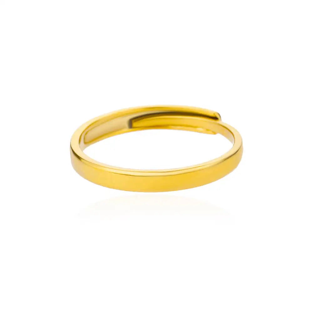 Bague Cœur Dorée en Acier Inoxydable – Bijou Élégant et Intemporel pour Femme.