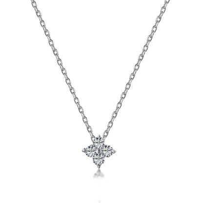 Collier en acier inoxydable et zircon, plaqué or 18 carats, à motif de trèfle à quatre feuilles.