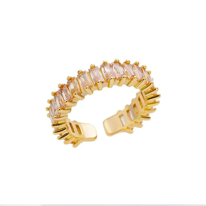 Bague Cœur Dorée en Acier Inoxydable – Bijou Élégant et Intemporel pour Femme.